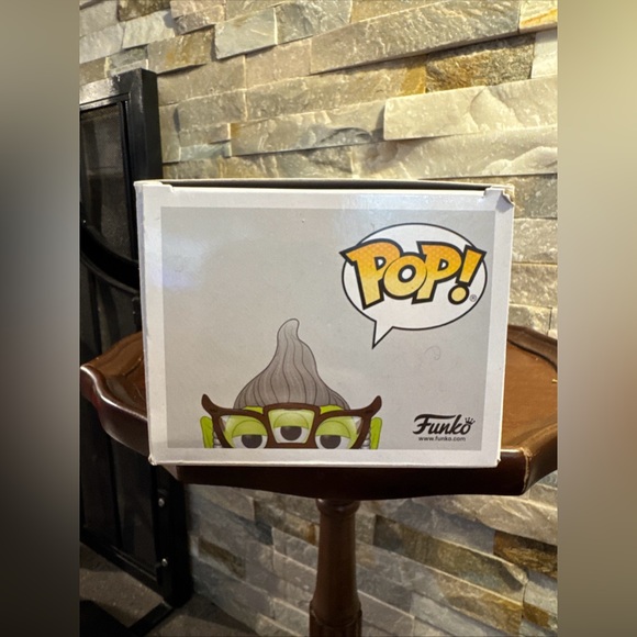 Roz Monsters Inc. Alien Remix Disney Funko pop Classic Funko Box#763 Roz Pixar - Picture 4 of 6
